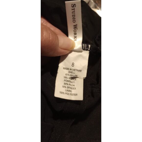 Studio Works Women's Size 8 Black & Multicolor Swimsuit - NWT - Picture 5 of 6